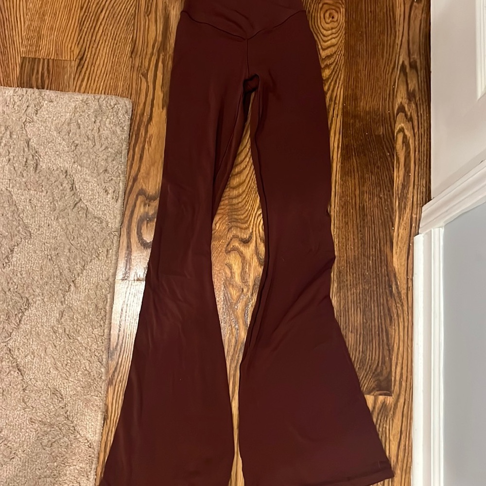 Offline by Aerie- XS- high rise- crossover- flare leggings